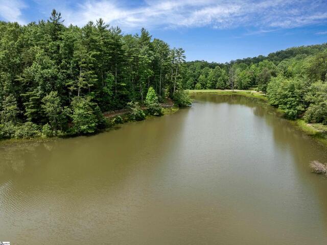 Photo of 25 Lakes Edge Way