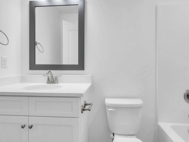 Photo of 230 Saluda Street