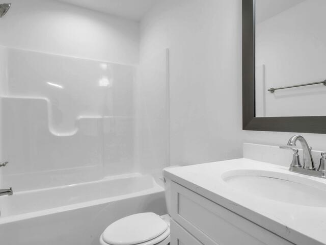 Photo of 230 Saluda Street