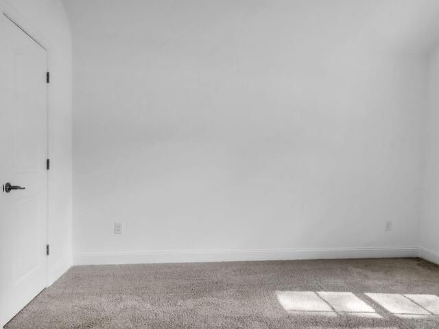 Photo of 230 Saluda Street