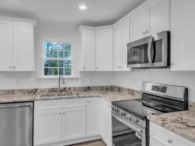 Photo of 230 Saluda Street