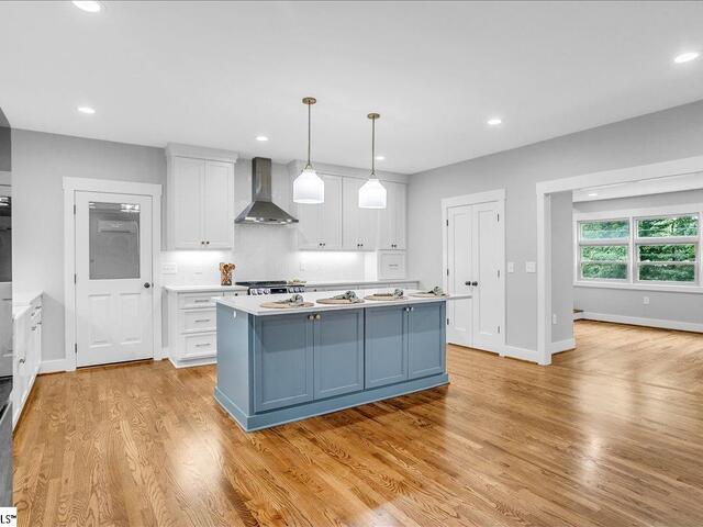 Photo of 110 Oakview Drive