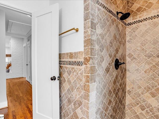 Photo of 110 Oakview Drive