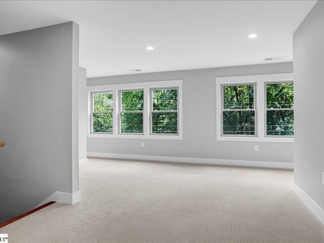 Photo of 110 Oakview Drive