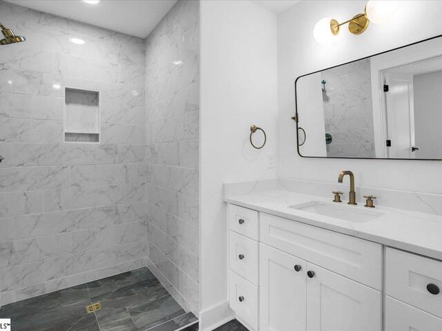 Photo of 2 Dahlglen Avenue