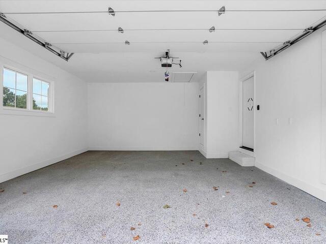 Photo of 2 Dahlglen Avenue