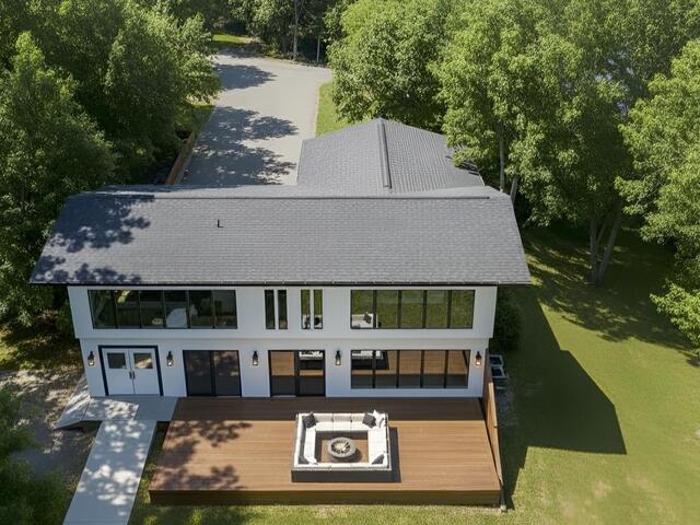 Photo of Watersedge Drive