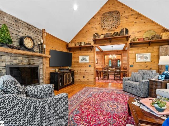 Photo of 160 Duffs Mountain Road