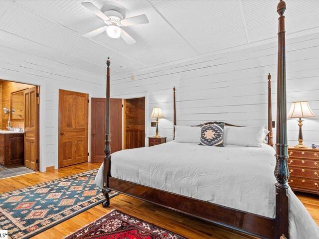 Photo of 160 Duffs Mountain Road