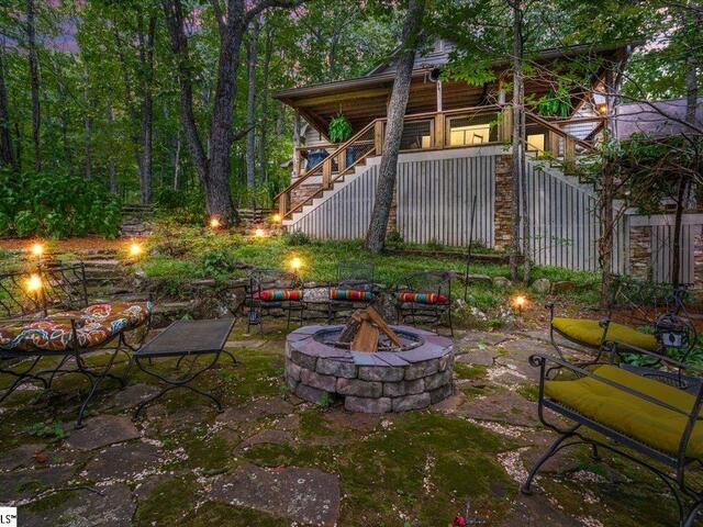 Photo of 160 Duffs Mountain Road