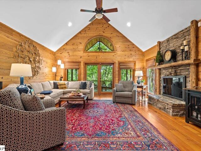 Photo of 160 Duffs Mountain Road