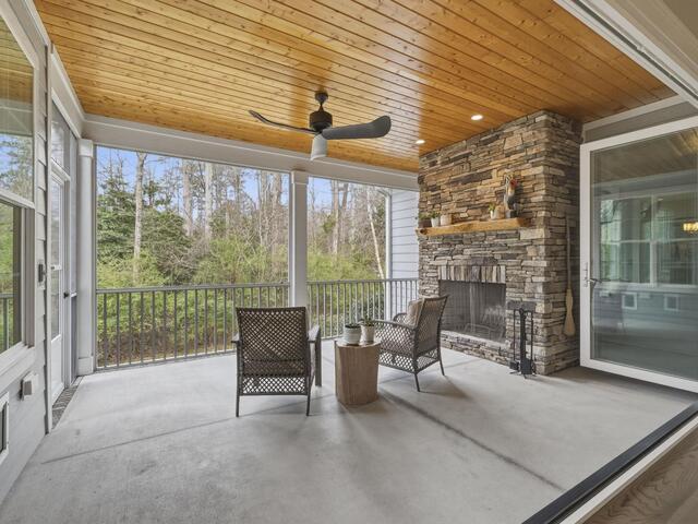 Photo of 15 Thistle Brook Court