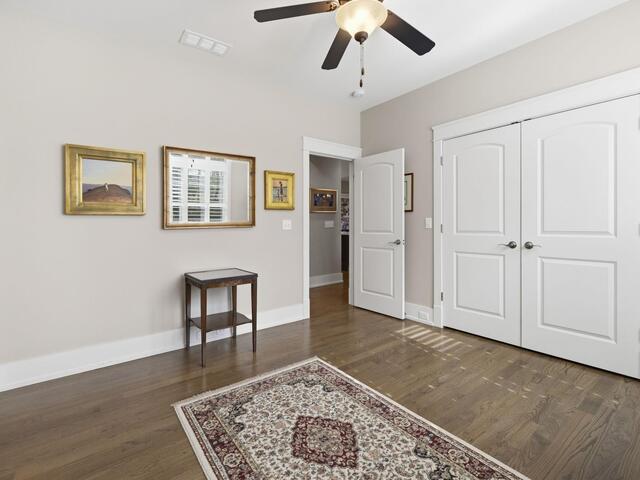 Photo of 15 Thistle Brook Court