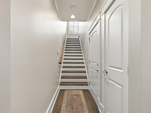 Photo of 15 Thistle Brook Court