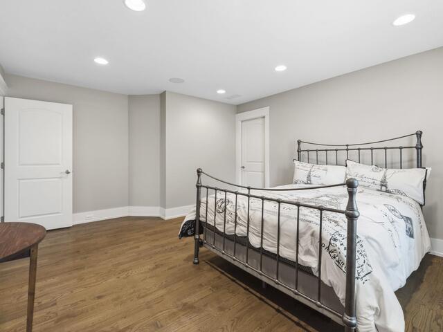 Photo of 15 Thistle Brook Court