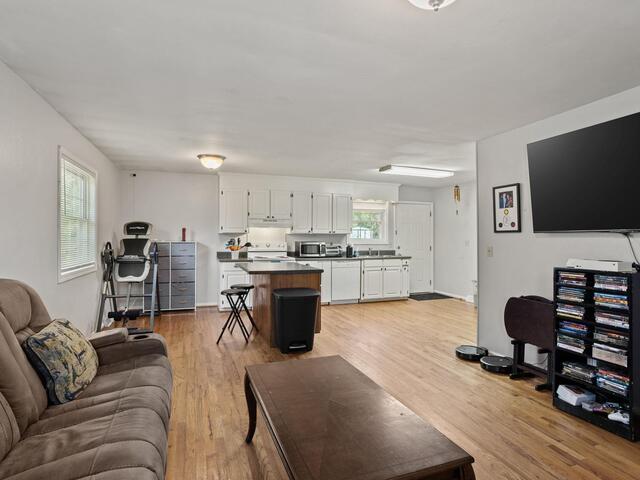 Photo of 40 Westview Avenue