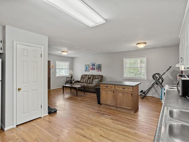 Photo of 40 Westview Avenue
