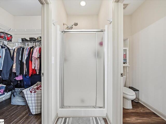 Photo of 102 Teakwood Court