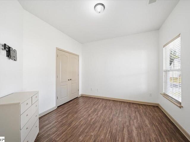 Photo of 102 Teakwood Court