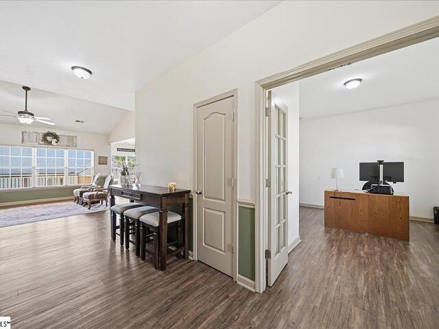 Photo of 102 Teakwood Court