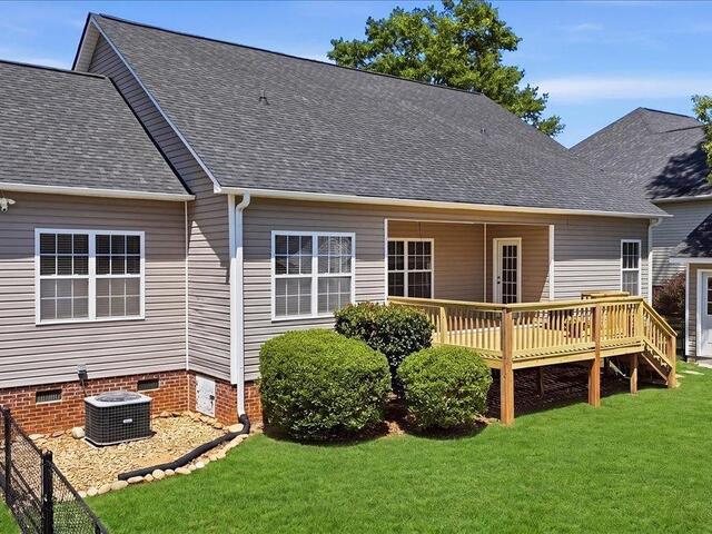 Photo of 102 Teakwood Court