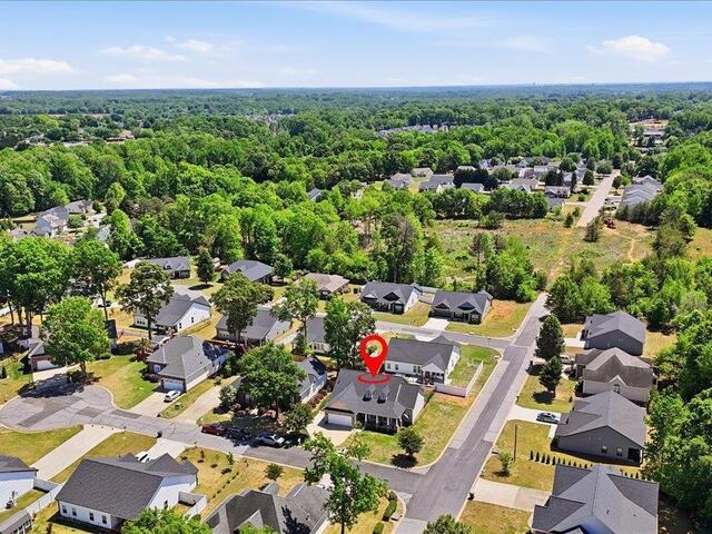 Photo of 102 Teakwood Court