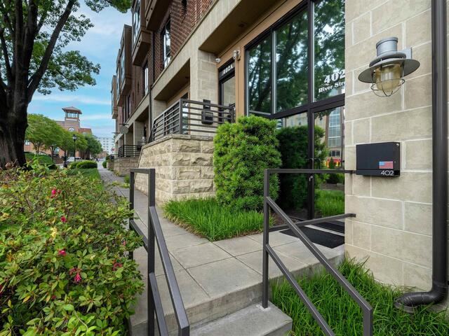 Photo of 101 W Court Street