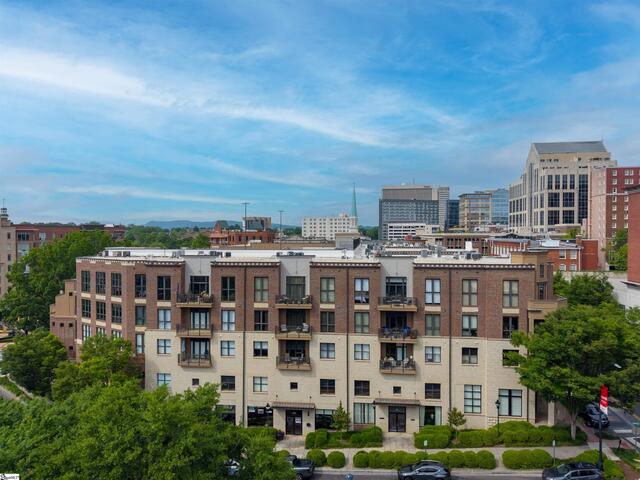 Photo of 101 W Court Street