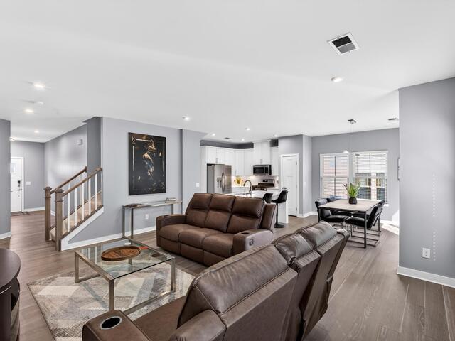 Photo of 514 Martin Creek Drive