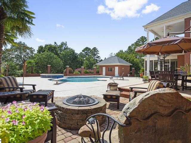 Photo of 103 Bent Willow Way