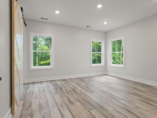 Photo of 645 Canterbury Road