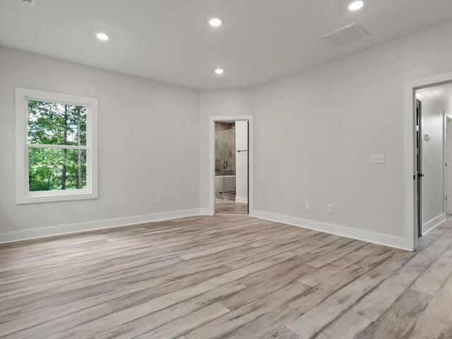 Photo of 645 Canterbury Road