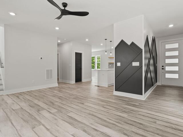 Photo of 645 Canterbury Road