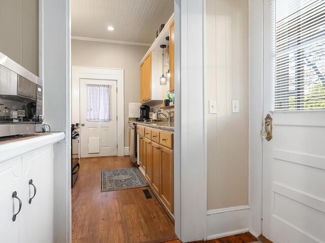 Photo of 221 N Mountain Street