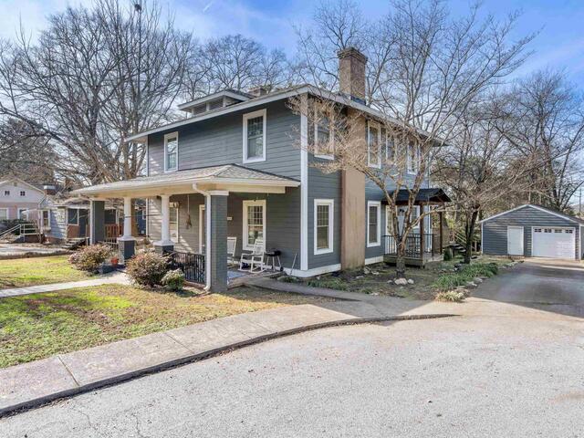 Photo of 221 N Mountain Street