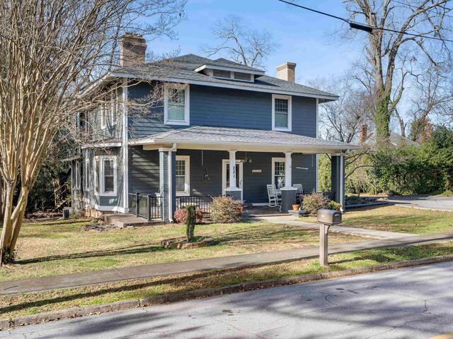 Photo of 221 N Mountain Street