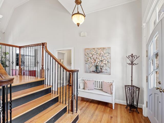 Photo of 102 Players Drive