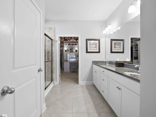 Photo of 965 Deepwood Court