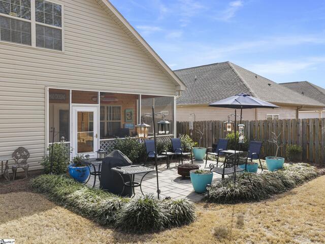 Photo of 965 Deepwood Court