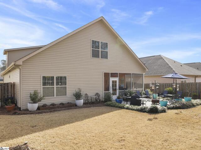 Photo of 965 Deepwood Court