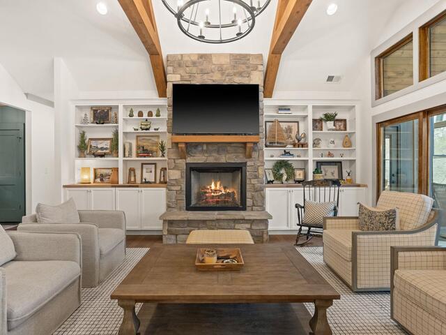 Photo of 918 Longshore Drive