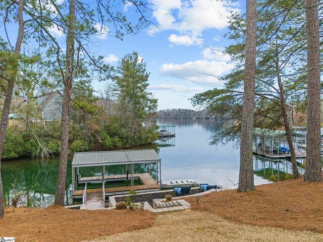 Photo of 918 Longshore Drive