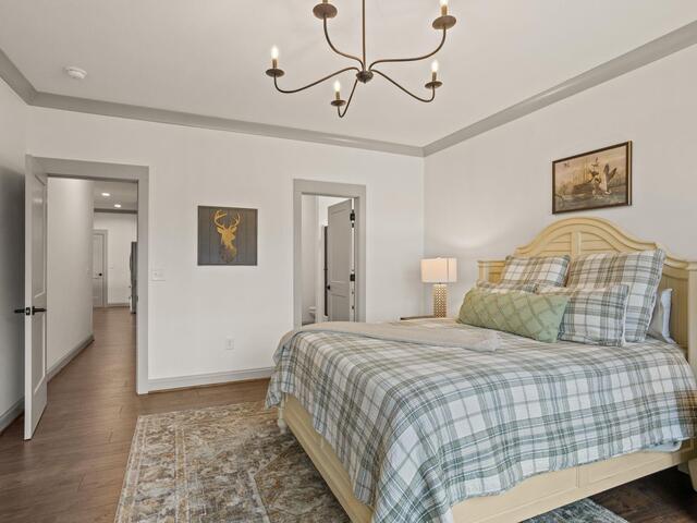 Photo of 918 Longshore Drive