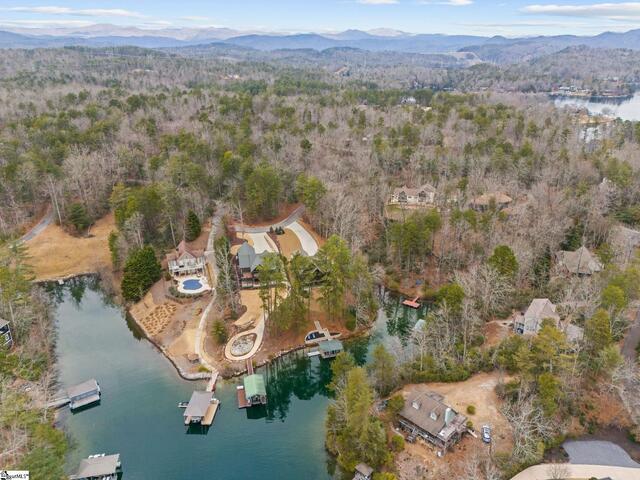 Photo of 918 Longshore Drive