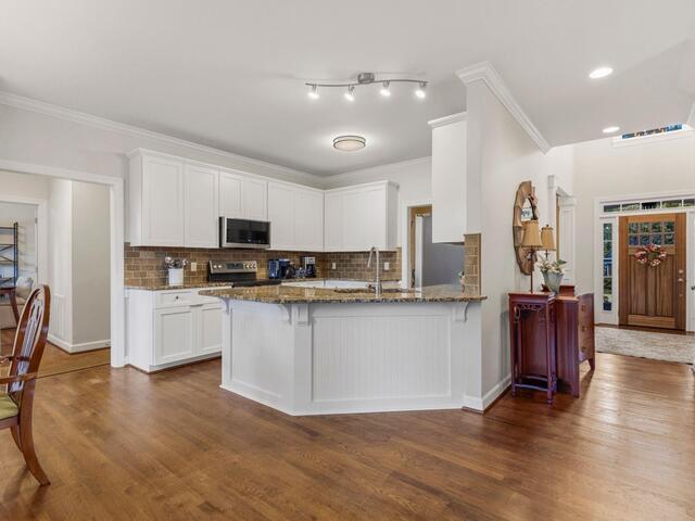 Photo of 102 Cricken Tree Drive