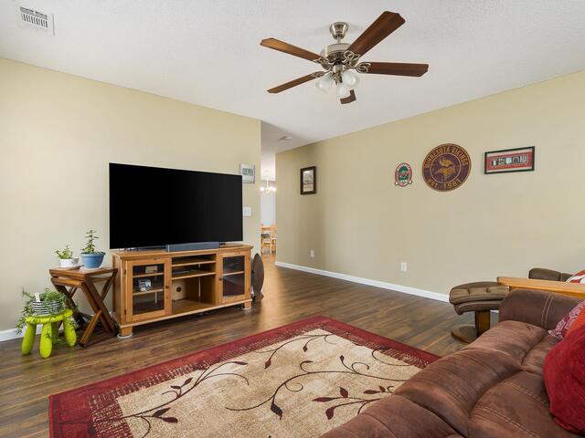 Photo of 418 Lily Pond Lane