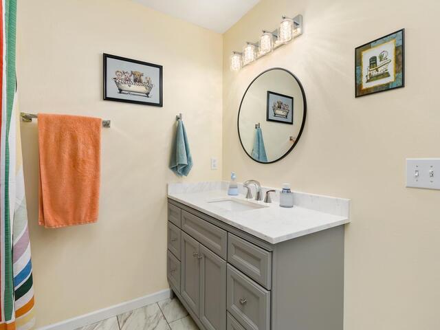 Photo of 418 Lily Pond Lane