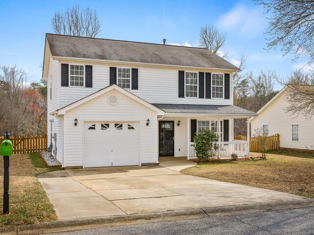 Photo of 418 Lily Pond Lane