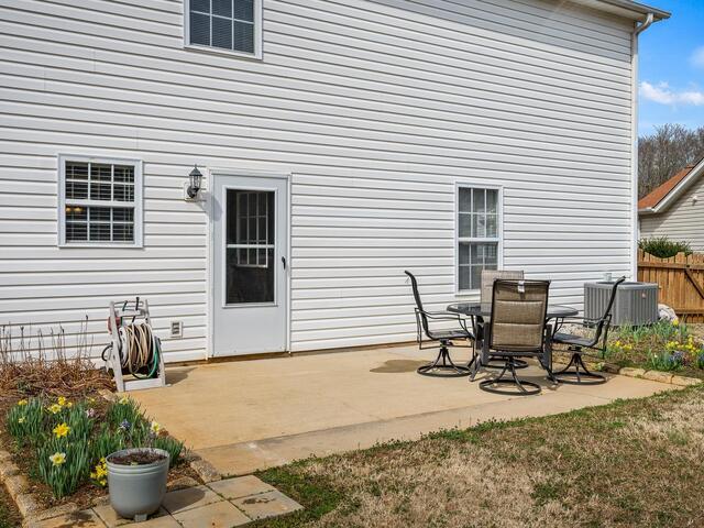 Photo of 418 Lily Pond Lane