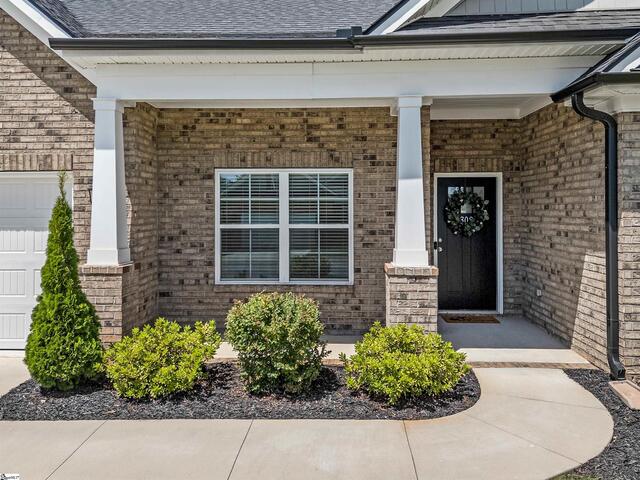 Photo of 308 Fox Brook Court